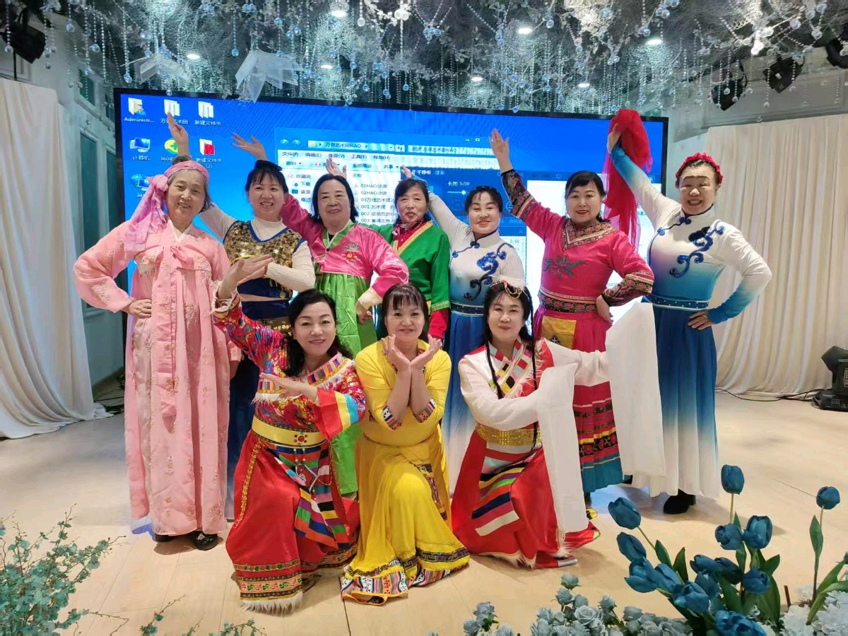 （照片版）慰问国色天莲暨金色岁月艺术团团庆三周年文艺演出完美展示（图52）