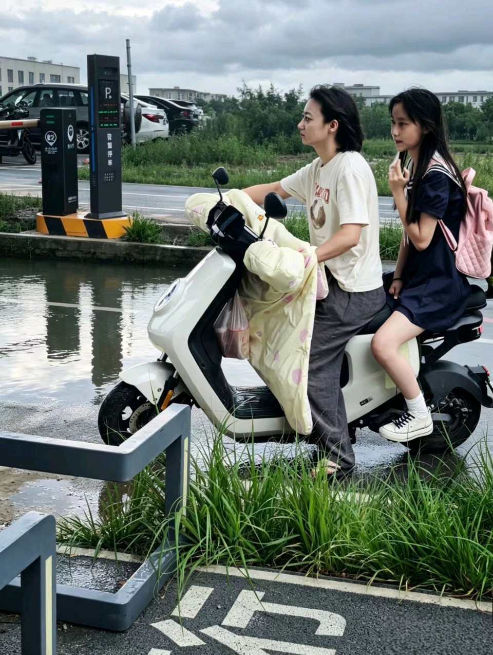 【当代文艺】《赛龙舟取消记》作者/摄影：年志刚（图8）