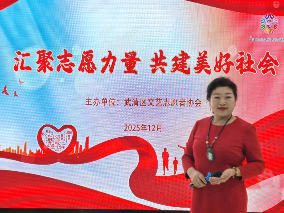 《那年高考》实力诗人/黄赞高、金牌主播/凤珠。（图12）