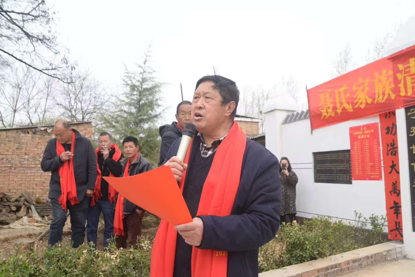 复活的踪迹 ——修缮坟茔 寻根归源(图3)