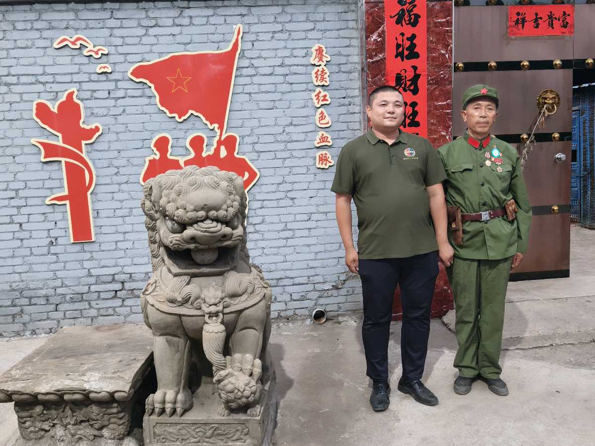 七一前夕走访敬老兵 深情慰问暖军心（图3）