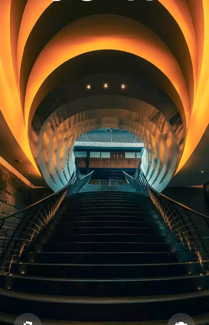 董路笑怼记者•居莱尔摆平哈兰德•两个国际喷子//写在美加墨世界杯•口水分行六首•让思绪行走在抽象与具象之间•原创首发•作者/李成忠•