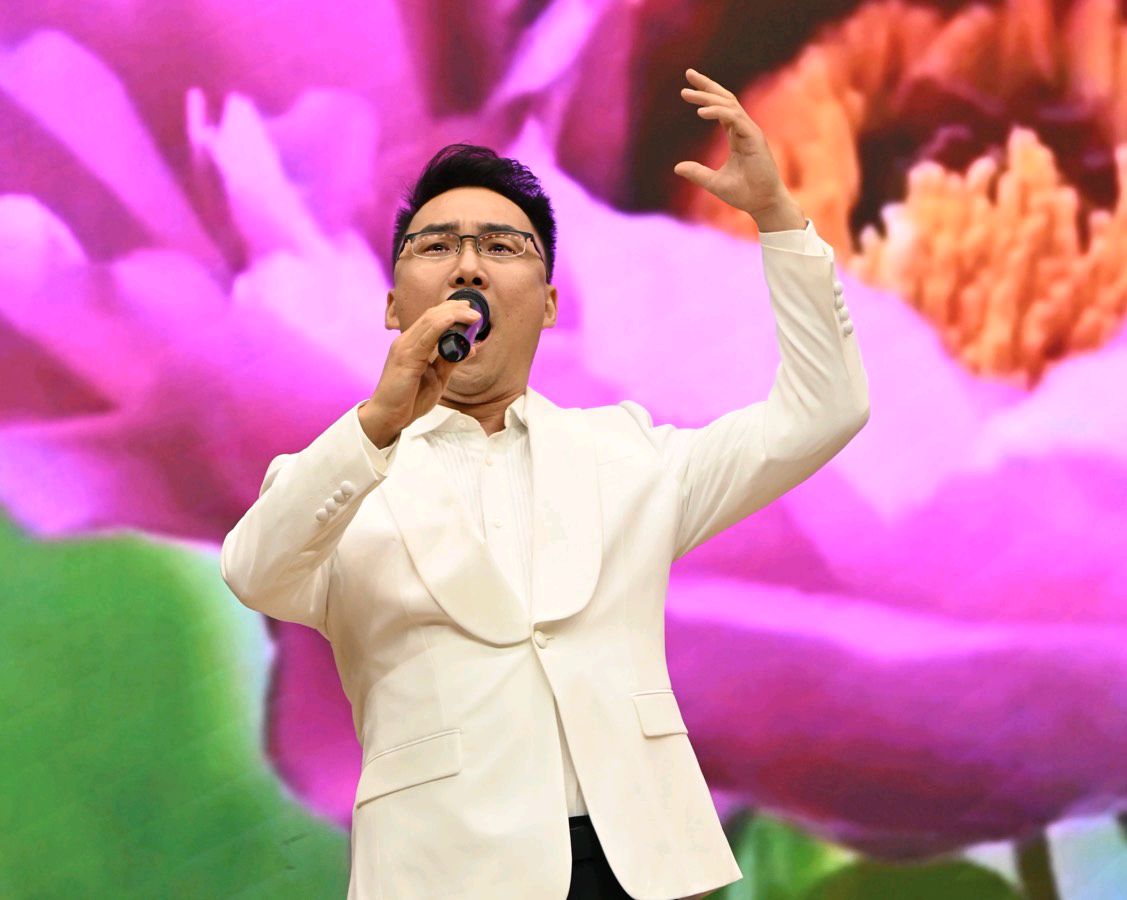 河洛放歌 开元音诗——“我是洛阳人”耿定安原创作品音乐会在洛阳理工学院盛大上演（图8）
