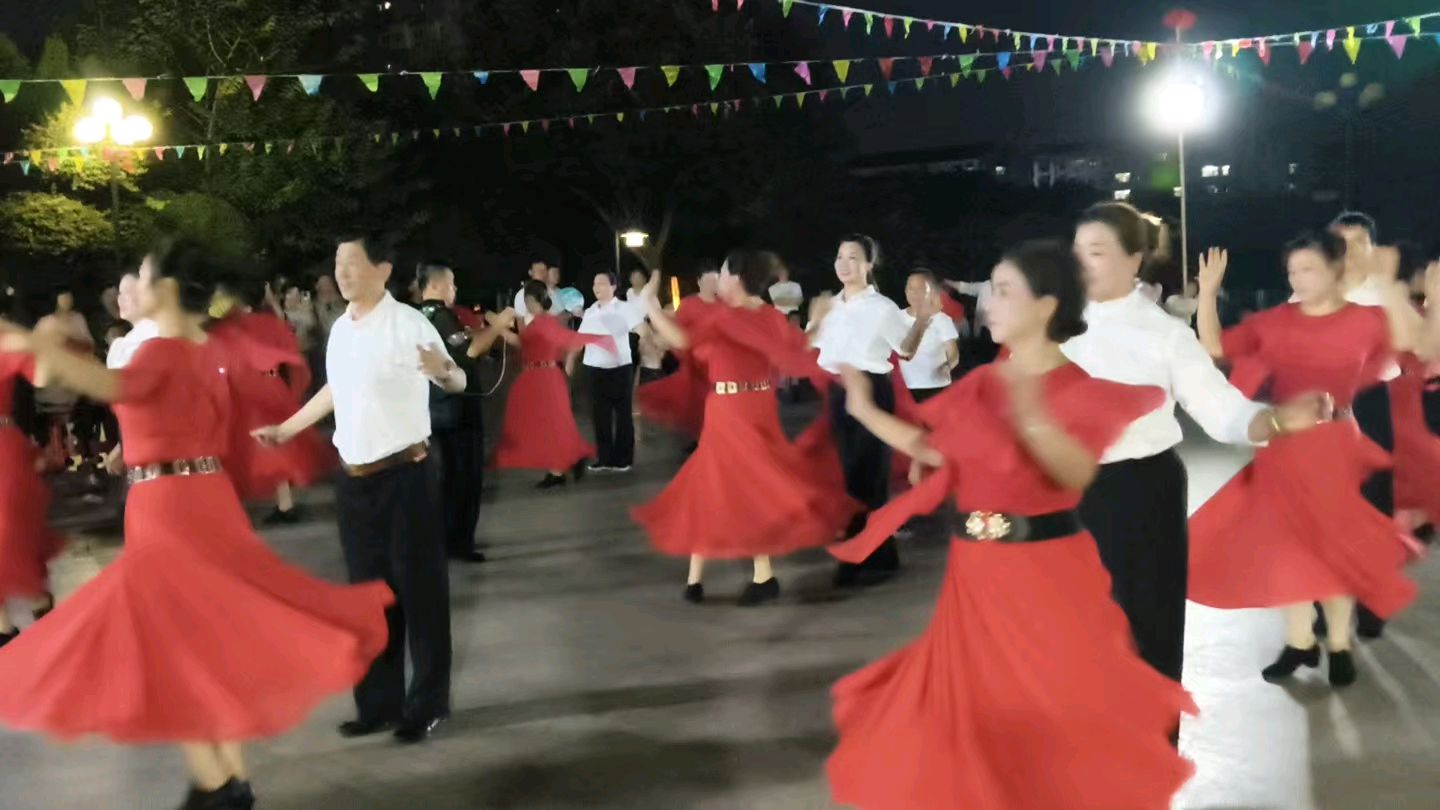 查国《武穴月塘群欣舞蹈队庆祝建党105周年联攻晚会圆满落幕》（图10）