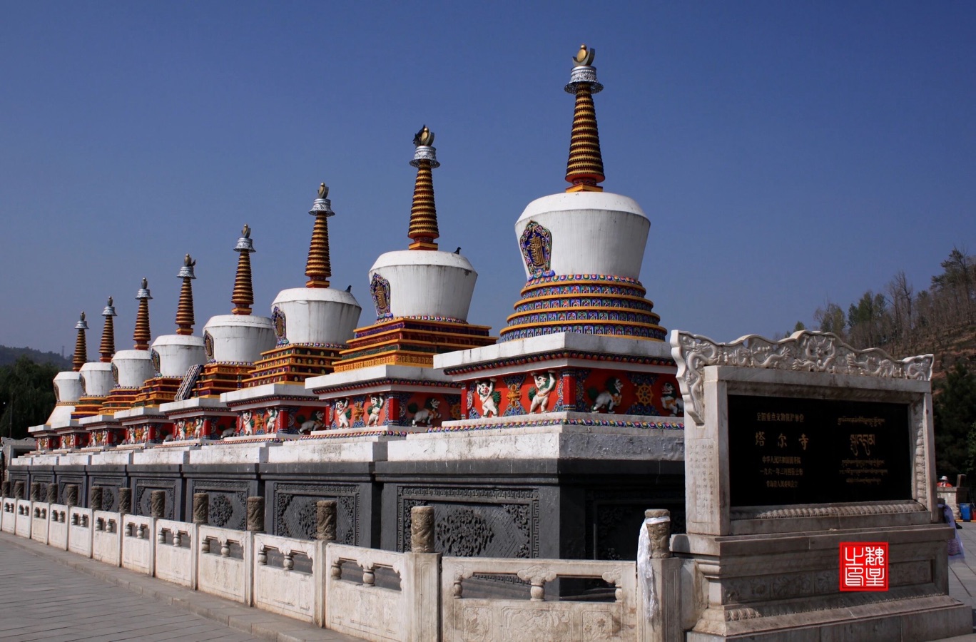 真情永远《塔尔寺：叩拜中的信仰之光》诵读：焱桐（图3）