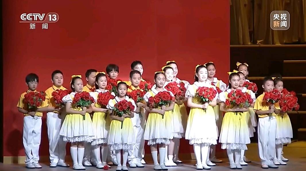 赞建党105周年/彭嘉庆（图7）