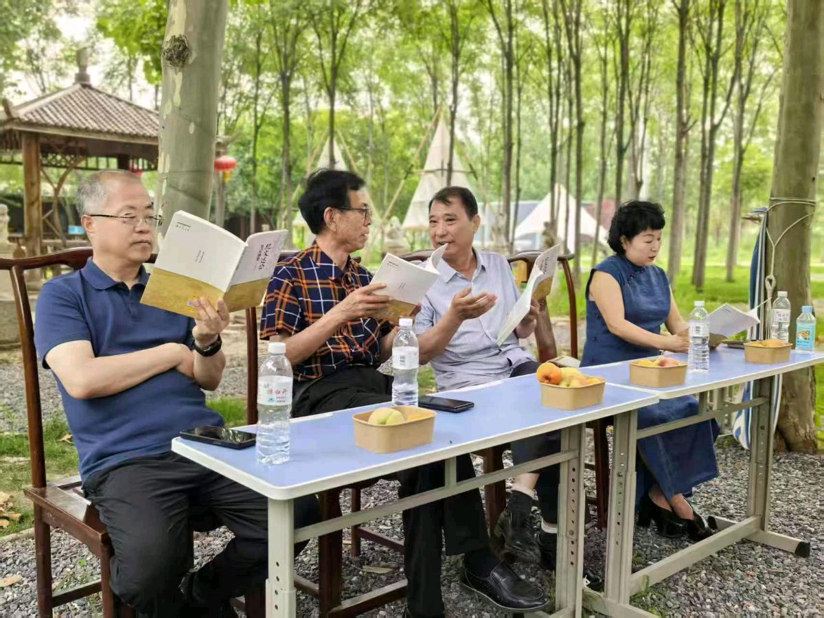 【都市头条向幸福出发编辑部】第16147期 买天下卖天下（图2）