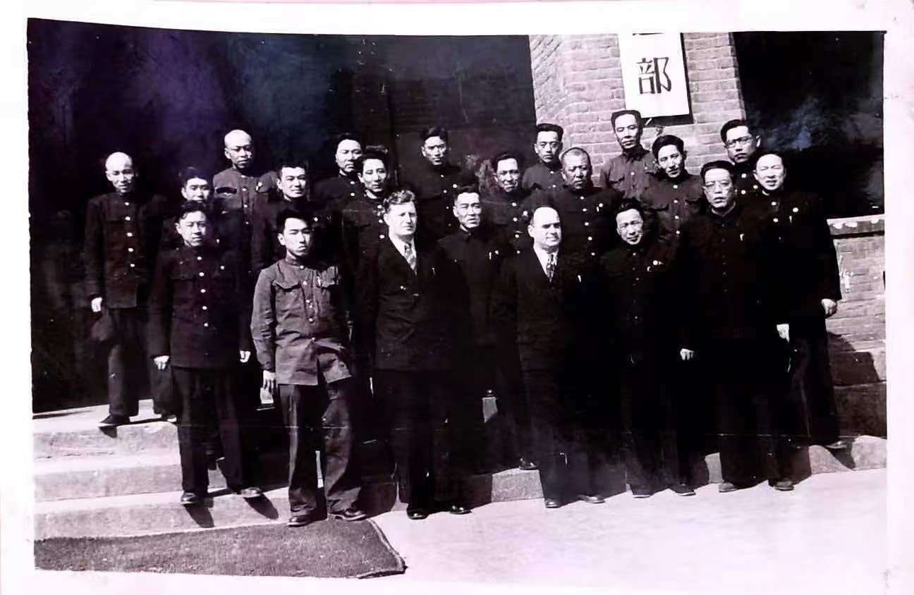 图片10 图片10