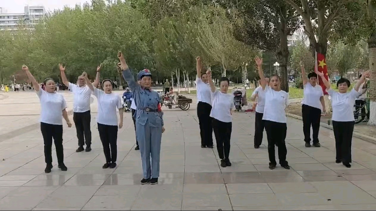 志愿欢歌庆“七一” 油城红韵颂党恩（图3）