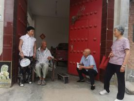 酷暑送温情 心理暖夕阳——南阳老年协会志愿者冒高温走访吕家村高龄独居老人都市头条~西安头条（图3）
