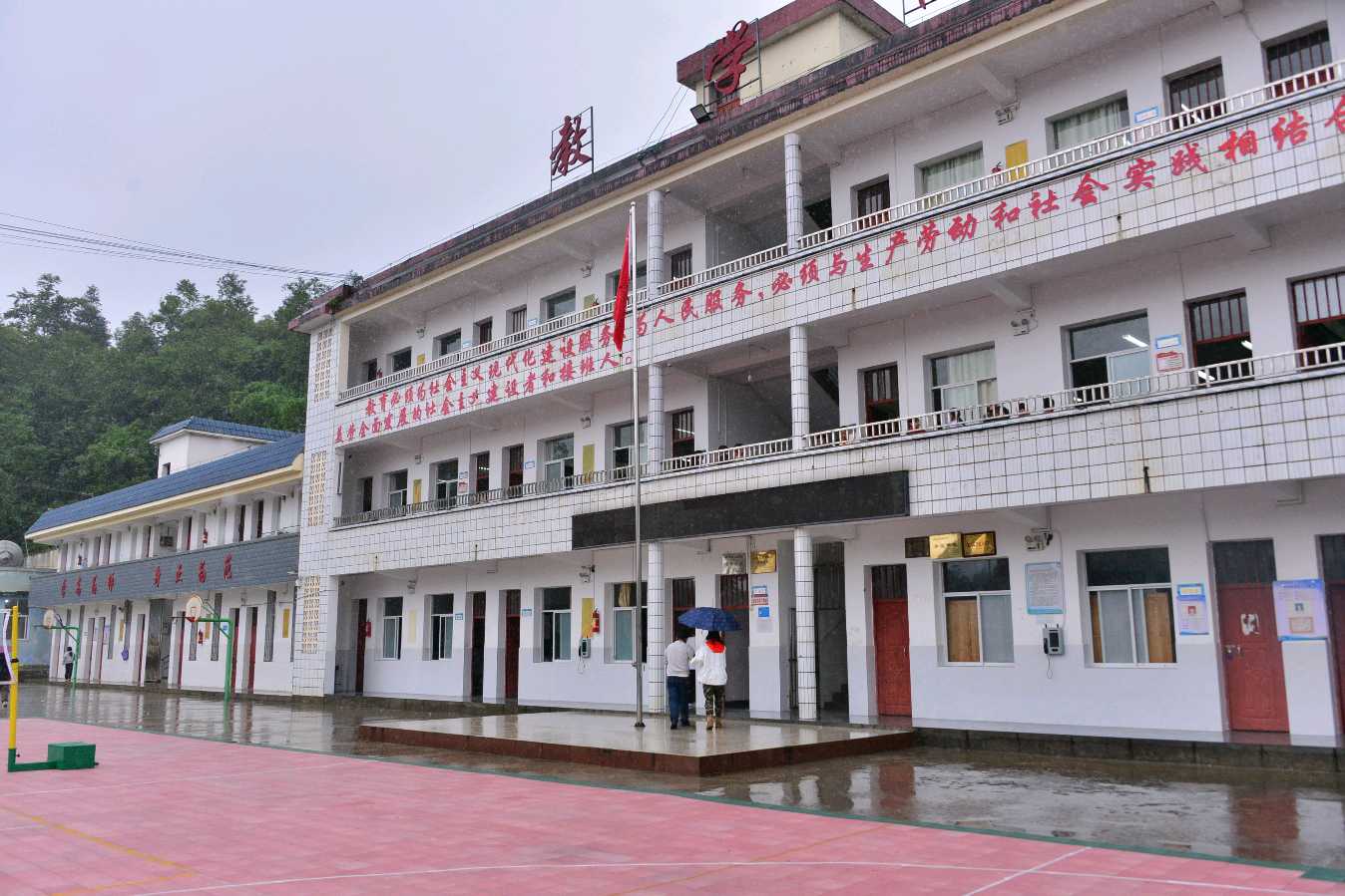 情系边关 心系国防——云南省全民国防教育协会开展学术及实践活动侧记(图4)