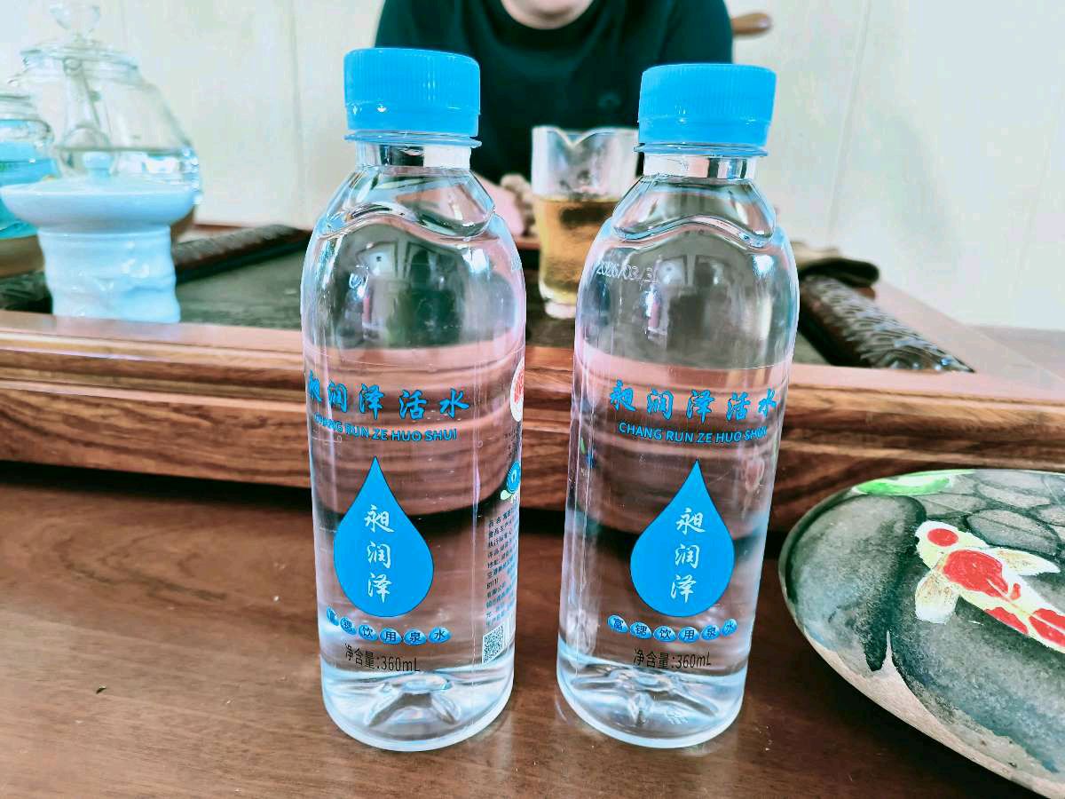 七月炎夏，用一瓶“活水”照顾好自己（图2）