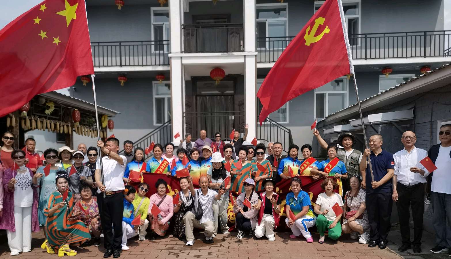 龙之威艺术团/威威精英团队庆祝建党105周年/中华诗艺社黑龙江分社推荐【2026第266期】（图5）