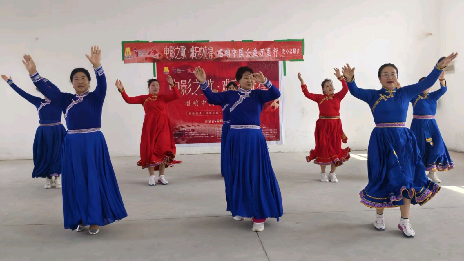 唱响时代旋律 公益文艺暖基层民心（图5）
