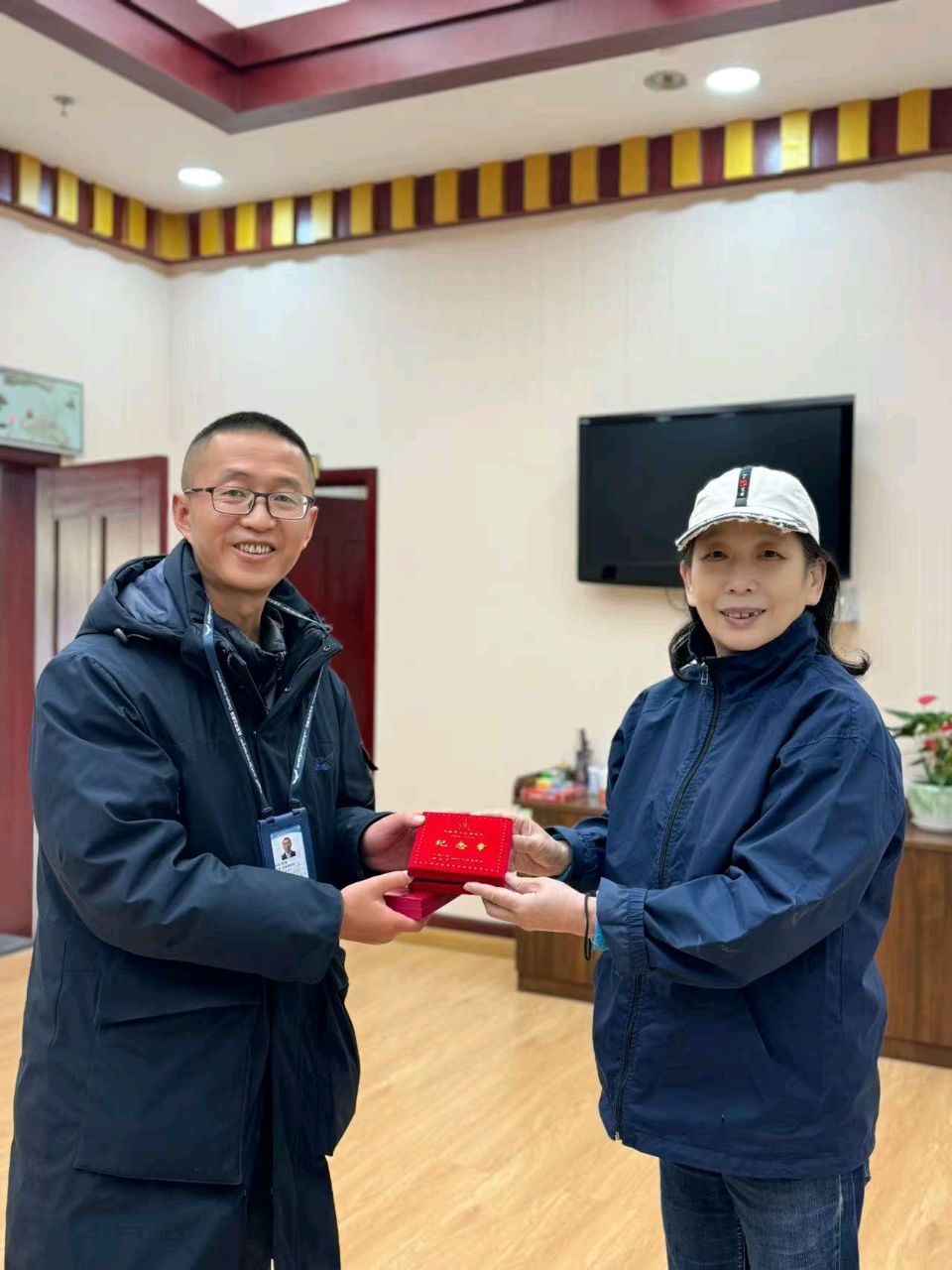 《雪域军魂》作品集锦 我送战友回邦达 作者‖杜红宁(成都) 组稿‖罗胤清(德阳)(图24)
