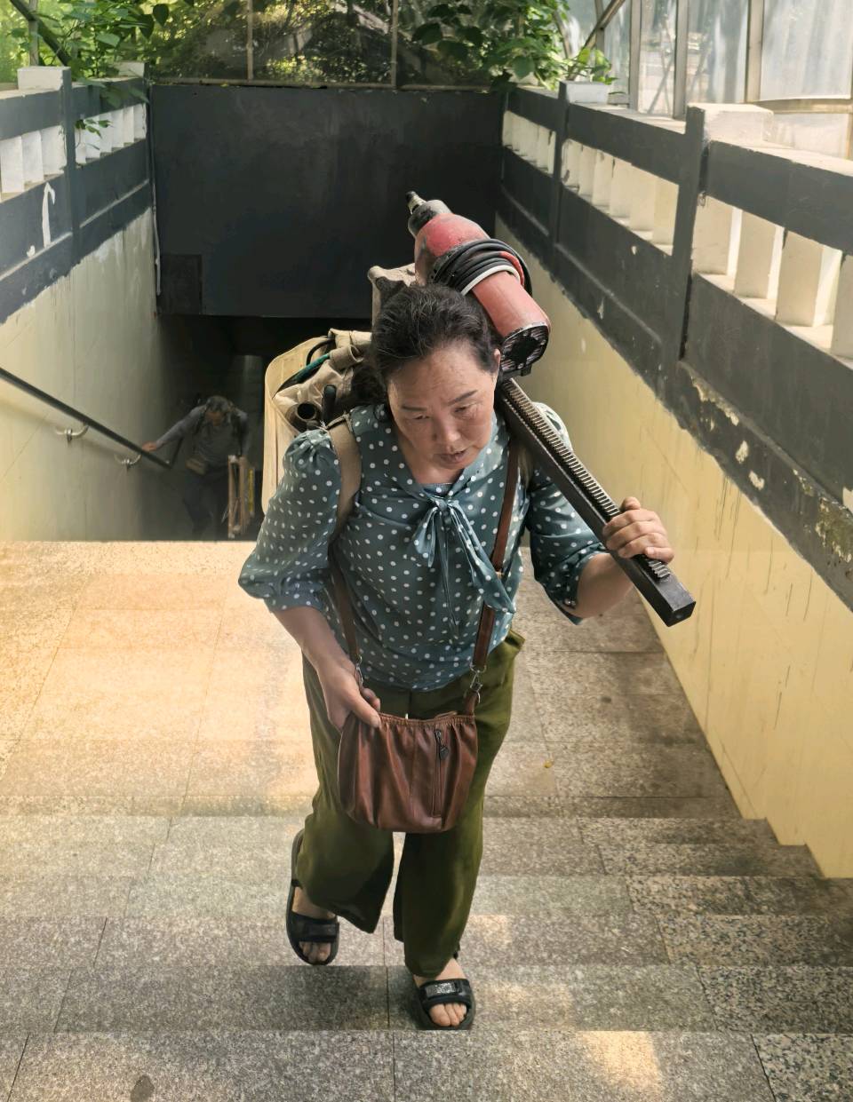 「凡人微光」夫妻瓦匠,氤氲南坪的变迁(图14)