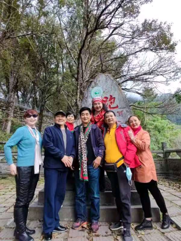 《雪域军魂》作品集锦 我送战友回邦达 作者‖杜红宁(成都) 组稿‖罗胤清(德阳)(图40)