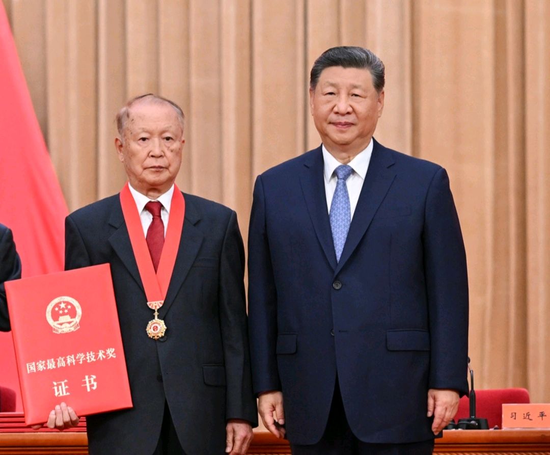 鼎铸科创千秋业,词抒强国万里程——敬和总书记科技盛会重要讲话(图6)