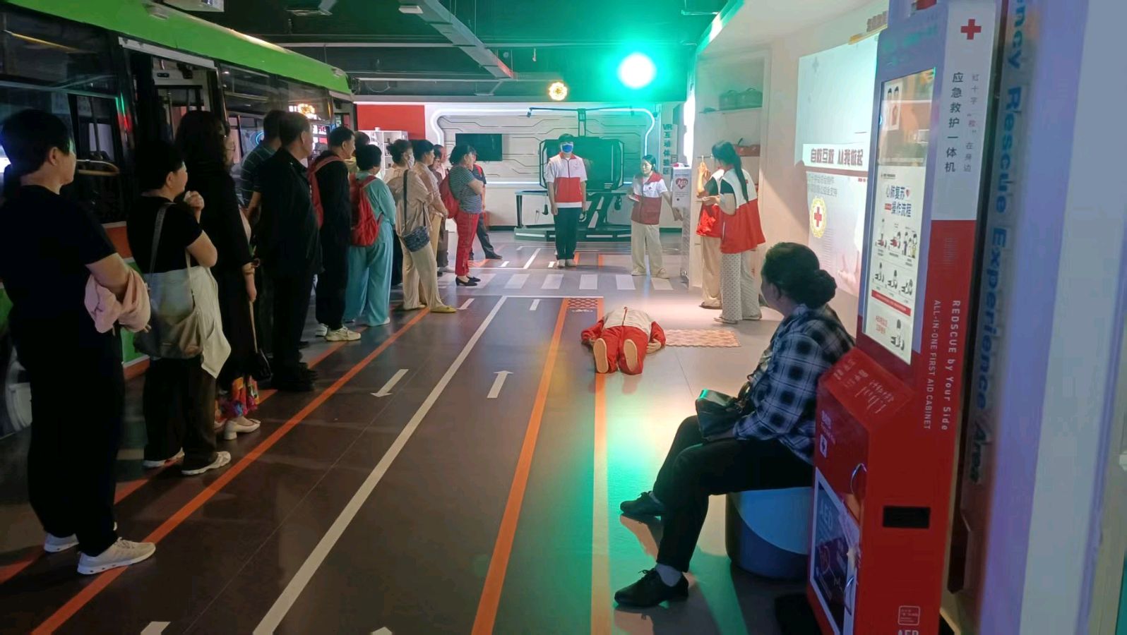 学习自救互救知识 筑牢安全防护屏障（图6）