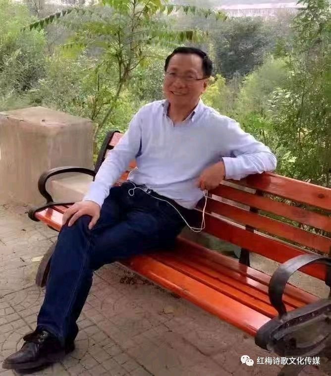 中华红旗国际诗社~北京头条~让自己成为自己:作者 / 宏翔:朗诵 / 凯哥(图5)