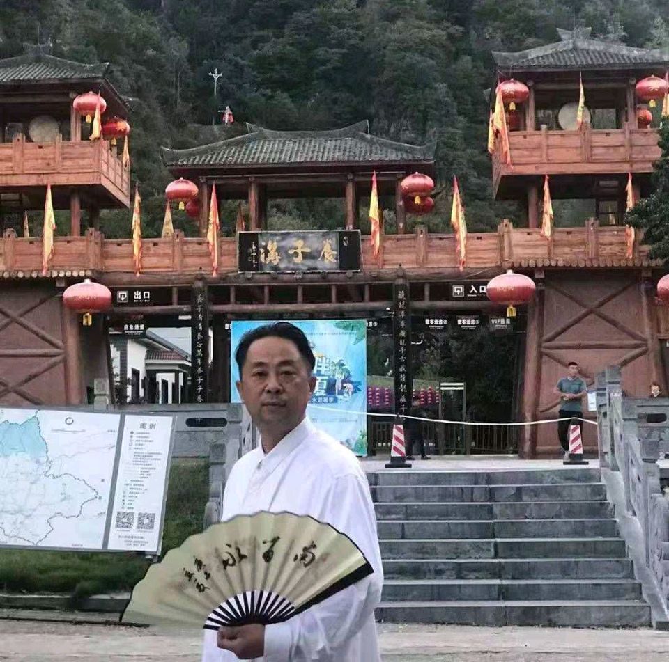 秋风堂主人大话诗词之《虞美人·听雨》‖编著：尚留永（图8）