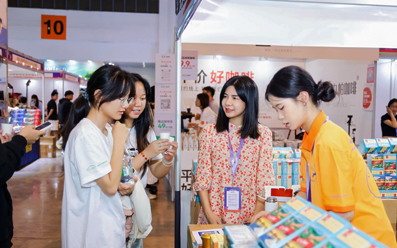 “一豆连世界·共享云南香”‖2026昆明咖啡展盛大启幕,咖啡经济点亮春城,悦享消费新图景(图2)