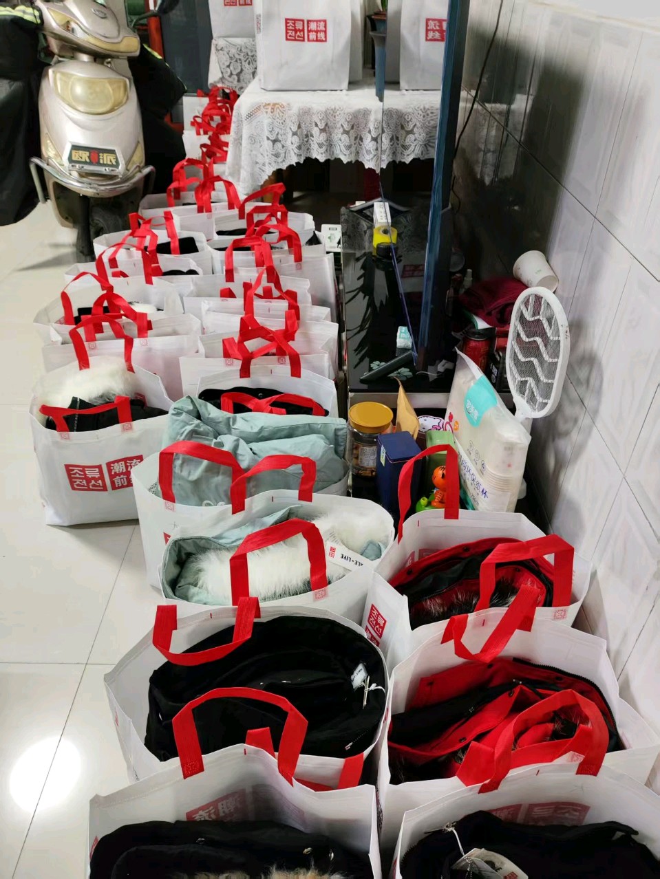 蔡秋容《八一建军节致敬我的北海舰队老兵丈夫陈刚》（图13）