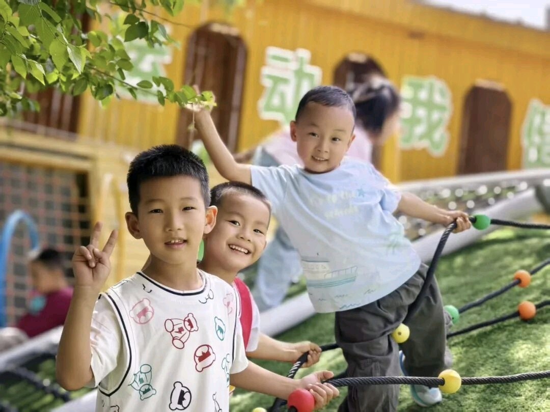 《娱乐大厅》 文/吉耀国（图4）