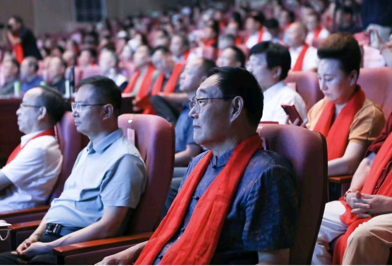 贺 “八一颂・运河情” 首届全国书画名家邀请展暨文艺演出圆满成功(藏头七律)/ 张克华(图6)