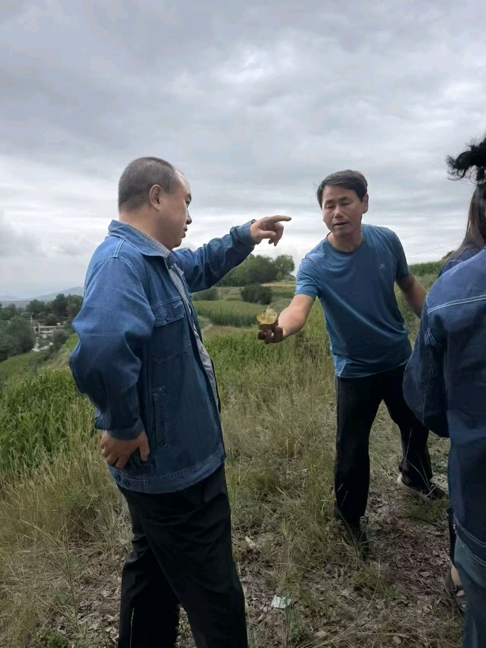 🇨🇳【中国诗人】第1648篇（名家风采）海宇玛老师个人专辑（图7）