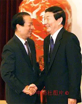 《何氏文学集萃·清范垂勋特刊》（图30）
