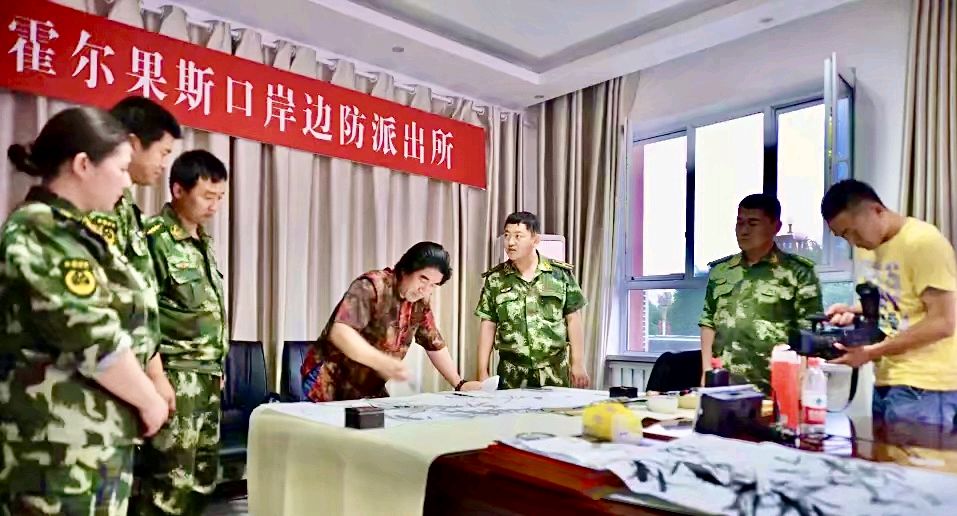 【艺术人生】花香鸟语皆有情 劲竹挺拔亮高风一一记“妙笔竹王”潘金阳大师：解放 报道（甘肃兰州）（图6）
