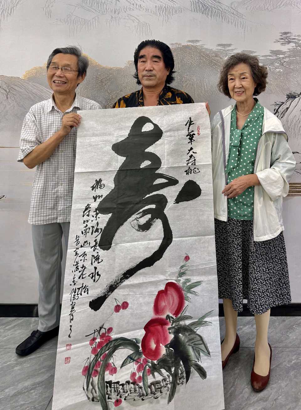【艺术人生】花香鸟语皆有情 劲竹挺拔亮高风一一记“妙笔竹王”潘金阳大师：解放 报道（甘肃兰州）（图10）