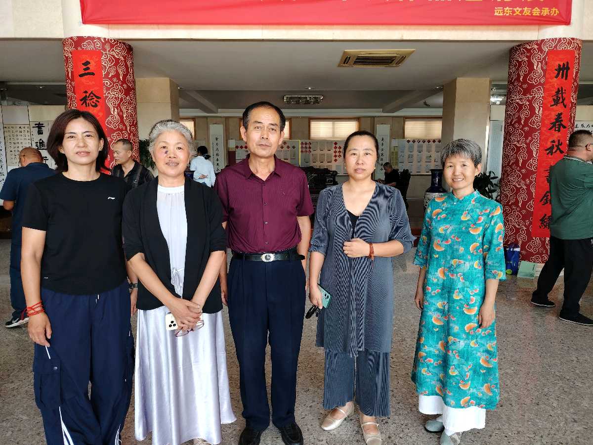 【都市头条向幸福出发编辑部】第16595期 感东霞女士赠步月印(图6)