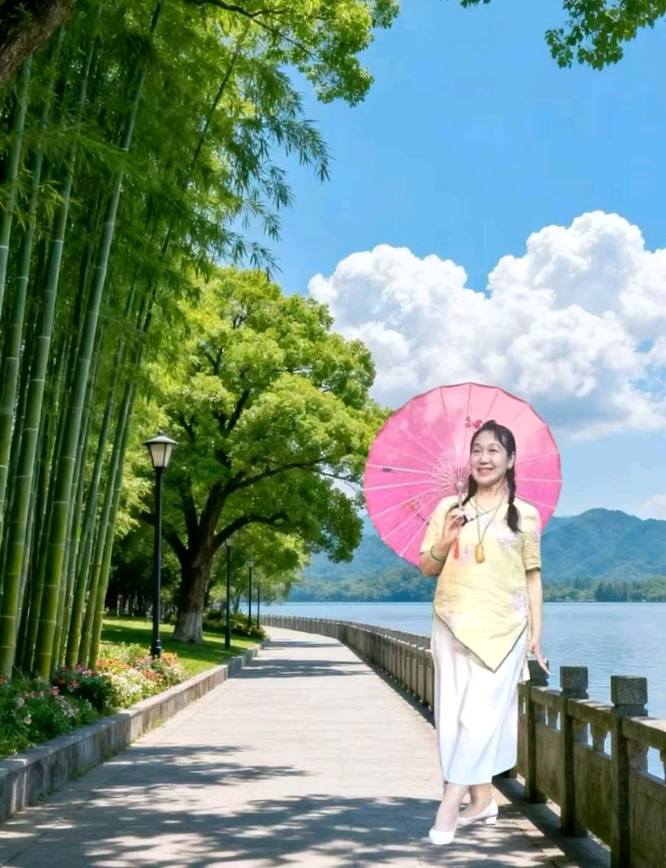 七绝·平湖秋月（ 中华新韵 ）藏头诗 作者/周凰（图4）