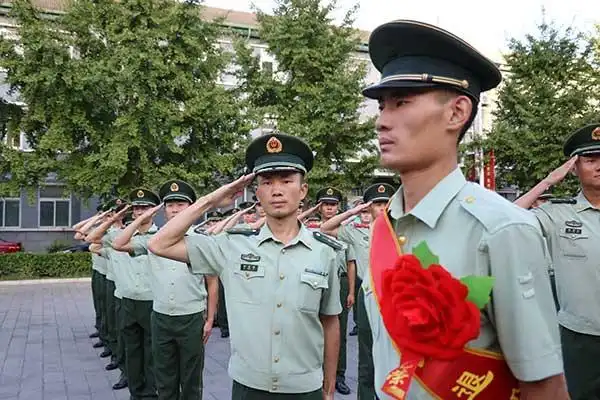 一曲《兵哥哥》，满湖深情意: 赞张文霞老师达活泉畔的精彩演唱【作者·张光泽】（图6）