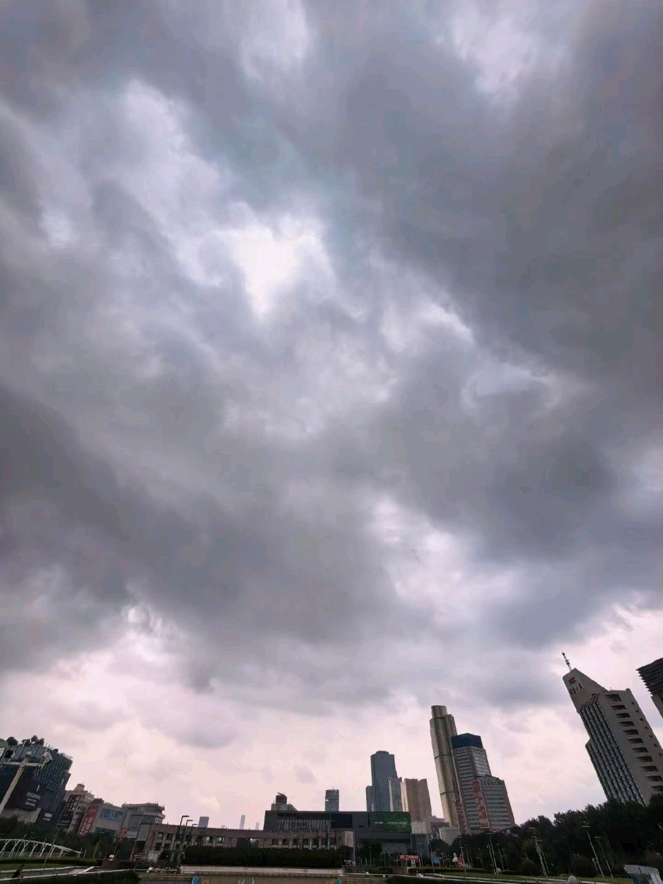 泉城广场上空的云☁（图9）
