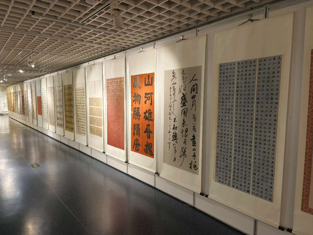 运城市第六届大中小学校师生书法篆刻展览在永济市开幕（图10）