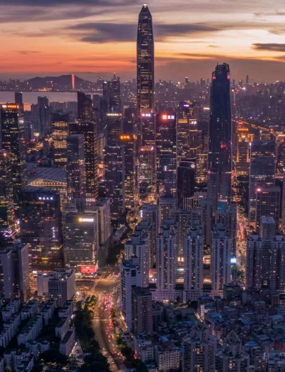 《再创新荣光》作词/潘毅（图10）
