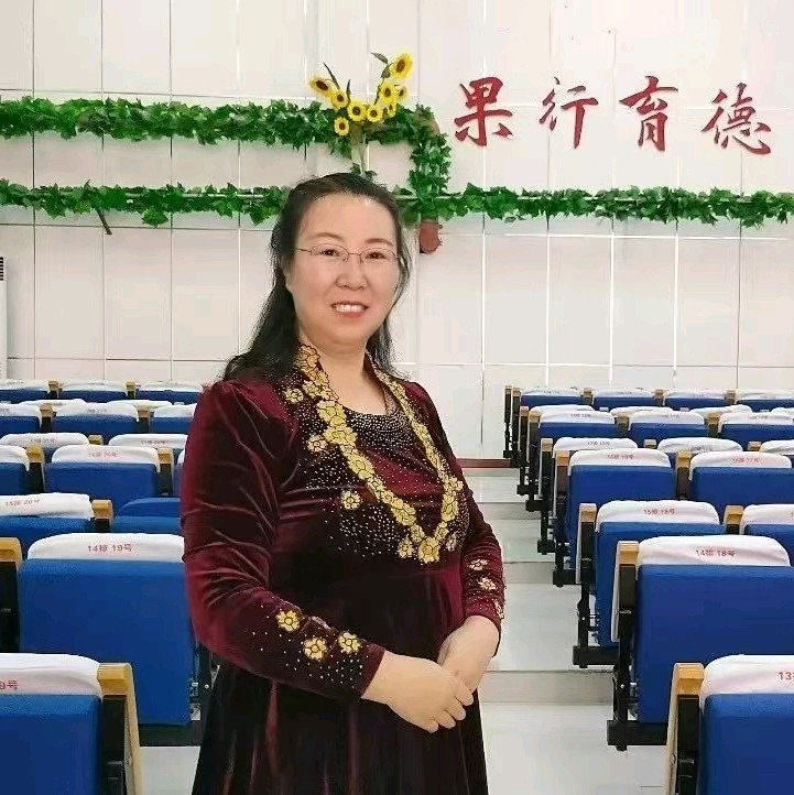 【燕赵文学】纪实：她为邢襄大地谱成了跳动的心弦——记沙河市优秀音乐教师朱先梅（文/乔存兴）
