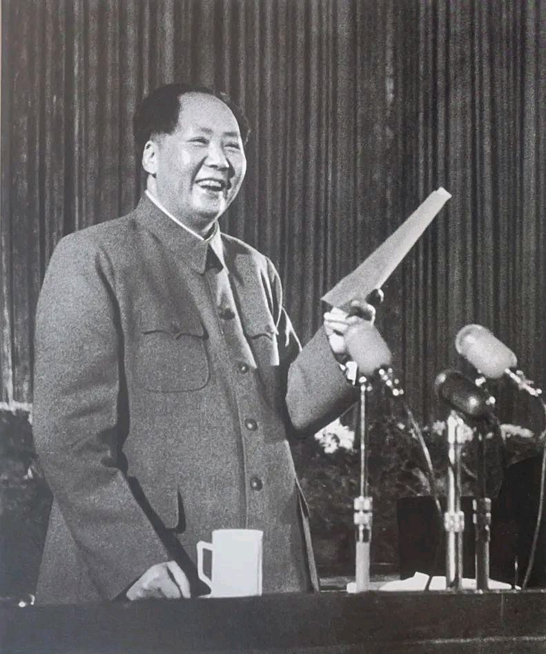 【燕赵文学】诗歌：九月九日逢雨思恩人（河北/靳延生）