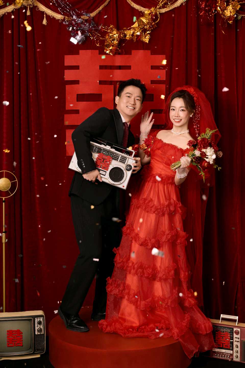 【婚庆纪念专刊】张富贵：缘定三生情牵一世*热烈祝贺张帆先生闫玮女士结婚典礼在西安市伯爵礼宴婚礼中心爱丽丝厅隆重举行组诗六首及现场掠影*北京头条•都市头条发布！（图51）