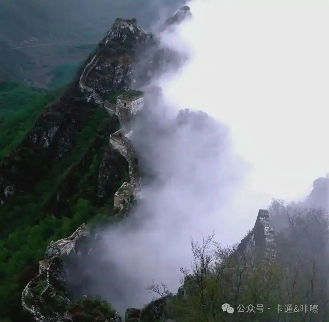 请欣赏《长城之上，再无陈长芬》作者/柳林堡主/主播 编辑/英利【中国长江文学社】有声文学平台【第19733期】（图4）