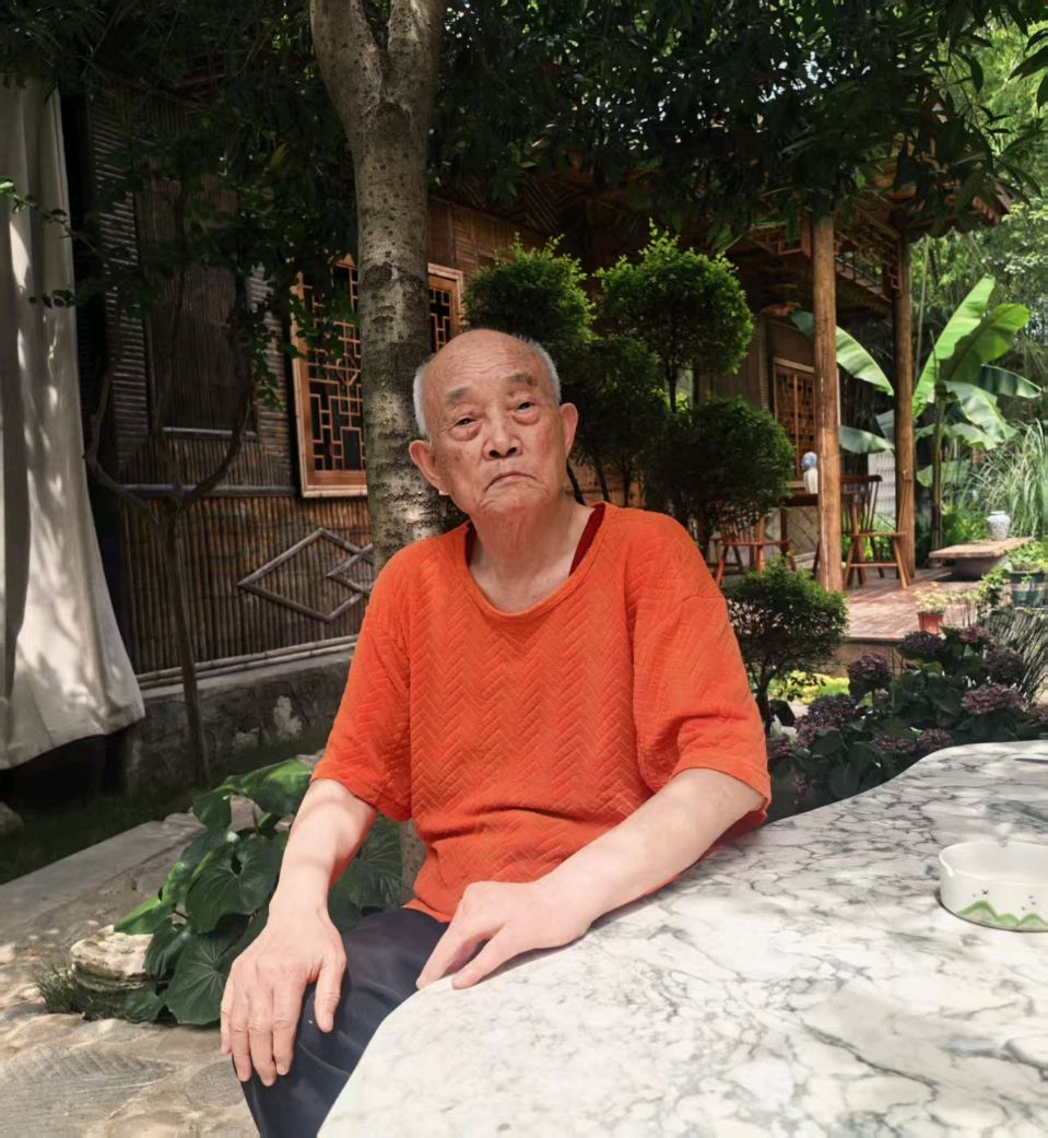 诗《初 红》（作者：雁滨）