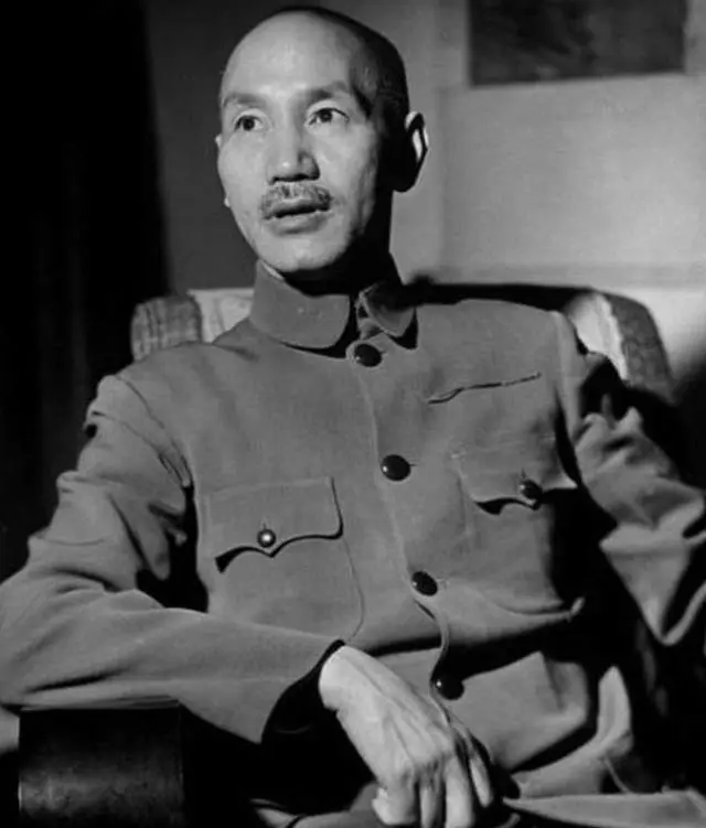 【长篇小说】《孤星》全集联播 作者:心如大海 主播:蓝蓝的天 编辑:华人诗社(图12)