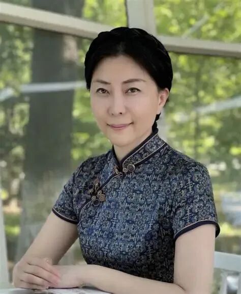 包岩(荣宝斋总经理、中华诗词学会副会长)_百度百科