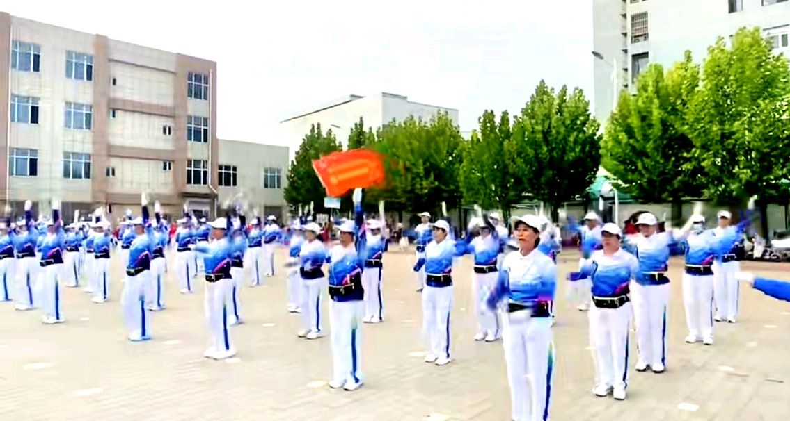 桑榆未晚霞满天，志愿敬老谱新篇——任丘市老年体协“庆祝九九重阳节”文体汇演暨红石榴义剪活动圆满举行——作者：王兰芳 刘素娟