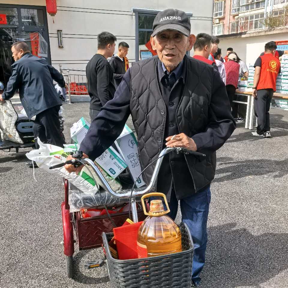 【燕赵文学】岁岁重阳暖桑榆，食堂温情惠乡亲——西北留村重阳敬老暨养老助餐点周年庆典活动纪实（河北/张喜魁）（图10）
