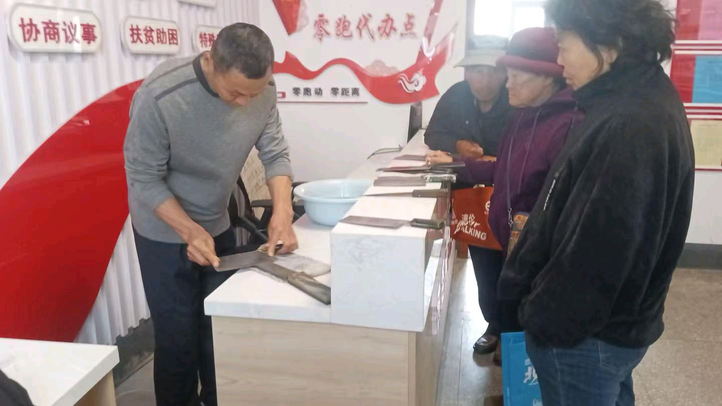 便民服务到社区 常态服务暖百姓（图7）
