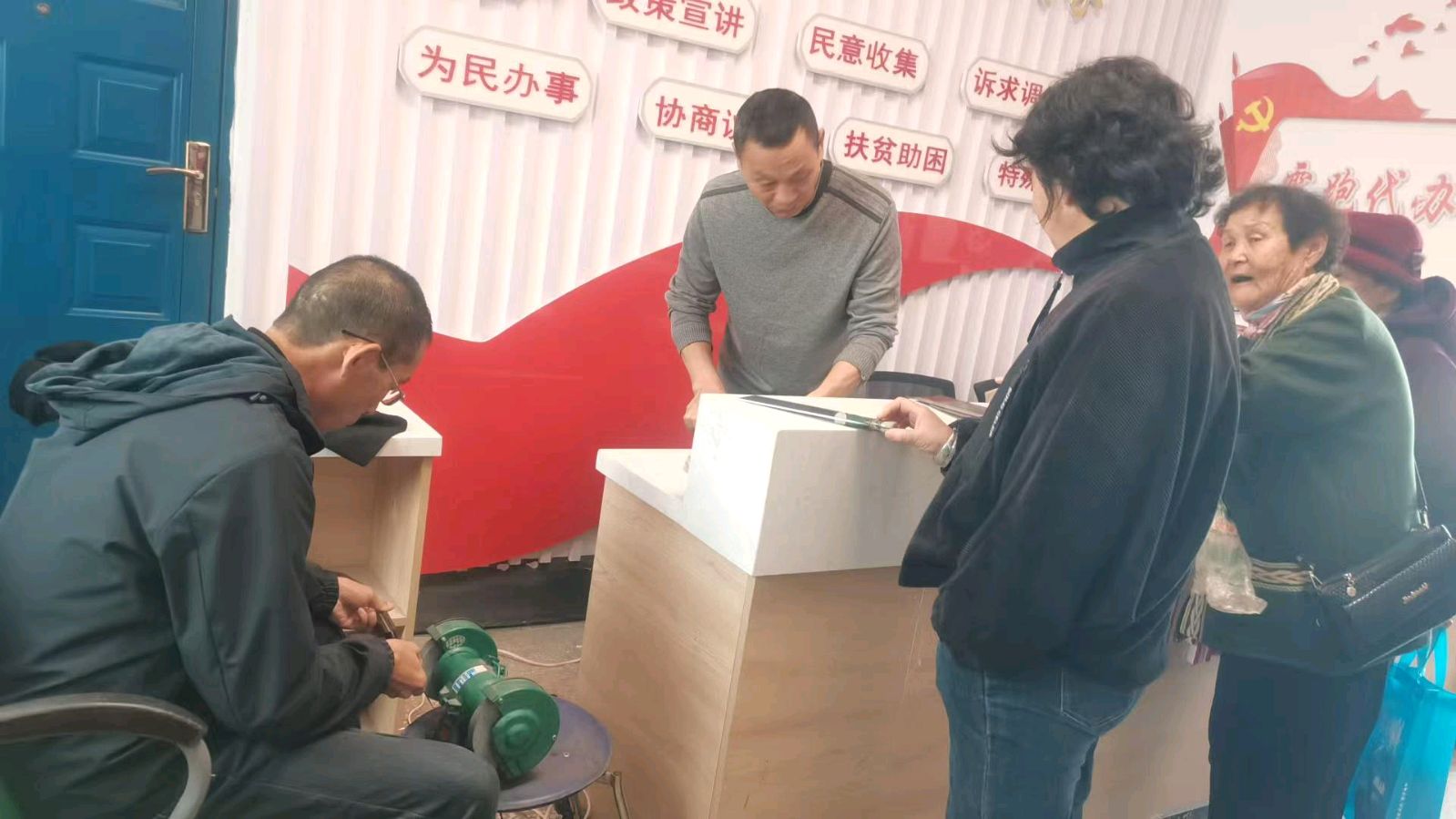 便民服务到社区 常态服务暖百姓（图6）